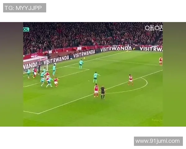 中超激战：那不勒斯大胜阿森纳乌龙球引发转会热议