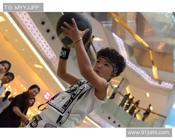 姚明明画面中的艺术魅力与篮球精神交融的视觉盛宴