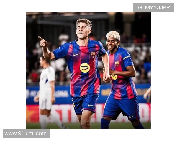 德甲惊现冷门巴萨3-0战胜切尔西争议判罚引发全场热议