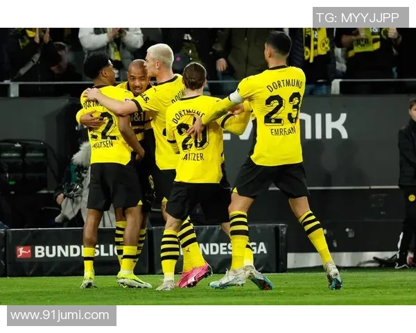 德甲经典对决尤文图斯与皇马激战成平局冷门瞬间引发全场沸腾