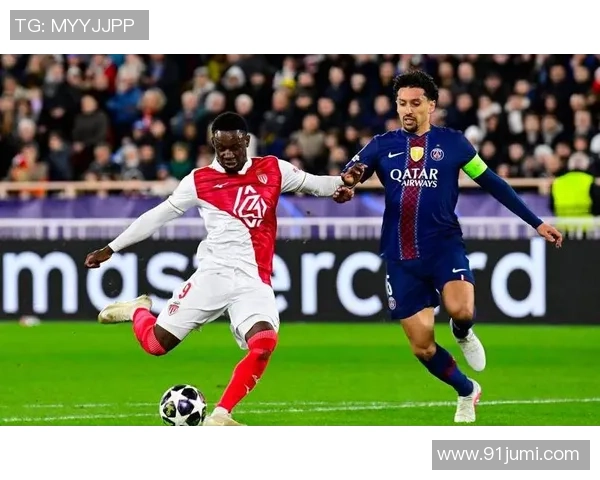 德甲精彩对决巴黎圣日耳曼3-0战胜那不勒斯帽子戏法引发全场狂欢 德甲精彩对决巴黎圣日耳曼3-0战胜那不勒斯帽子戏法引发全场狂欢