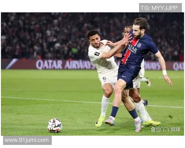 友谊赛阿森纳与巴黎圣日耳曼激战成平局全场瞬间引发热烈反响